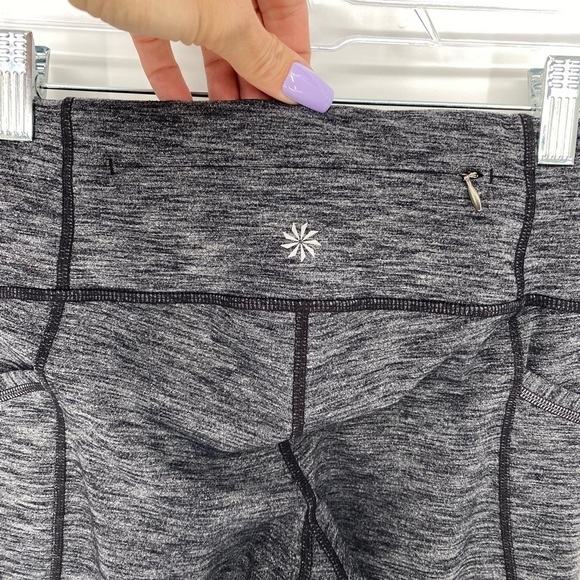 Athleta Capri Leggings with Pockets Size XSP - Picture 3 of 8
